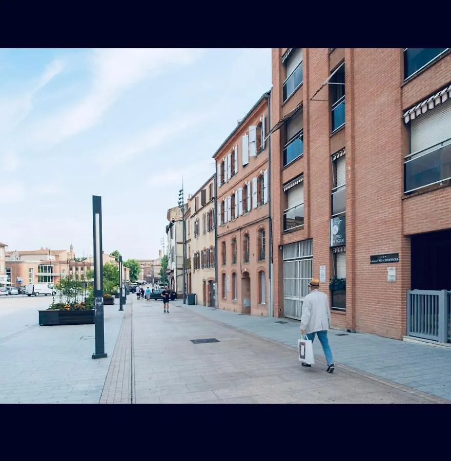 Appartement Des Cordeliers Avec Parking Albi 0*,  France